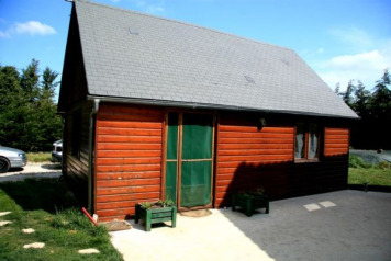 Lakeside chalet now available to hire at Laroussi - 5