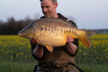 Darrell Peck & CarpFix.tv Session Video Now Live - 1
