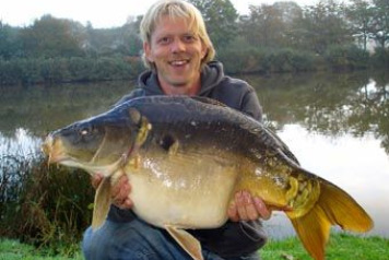 Quest Baits Testing causes Lake Eruption - 3