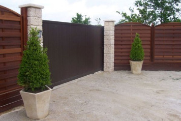 Old Oaks Facilities............. - 1