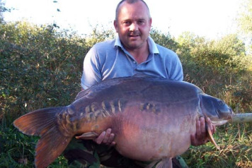 'A whale of a time' at Laroussi! Lake record beaten twice in same week!  - 1