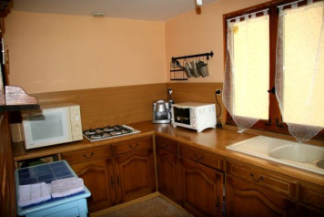 Lakeside chalet now available to hire at Laroussi - 2