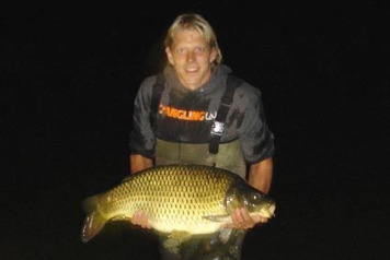 More Big Carp & Cats to 39lb 9oz! - 3
