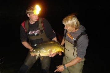 More Big Carp & Cats to 39lb 9oz! - 6