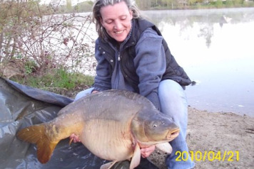 Is this a record â€“ 3 x 50lb+ carp in 24hours for a lady angler? - 3
