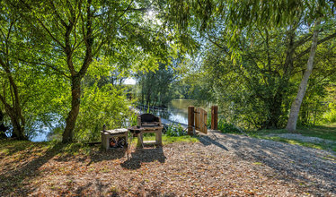 Accommodation photos photo 3 Lillypool