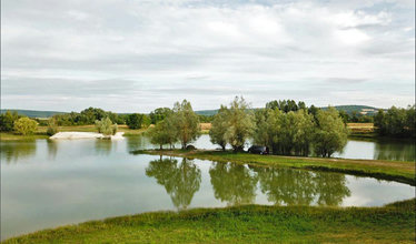 Lake photos photo 3 Beaurepaire