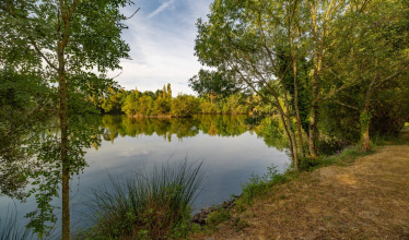Lake photos photo 3 Villefond