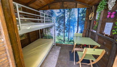 Villefond, Carp fishing in France, Optional cabin at swim 8 - interior