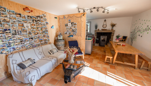 Heart Lake, Exclusive Carp Fishing France with Accommodation, Open Plan Lounge Diner