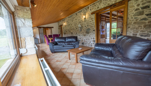 Lakeview, Carp Fishing France with Accommodation, Sun Room (Ground Floor)