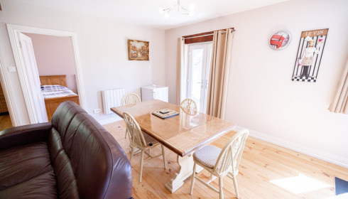 Maniere, Carp fishing in France with accommodation, Dining Area