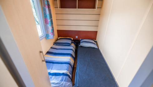 Eau De Vie North, Exclusive Carp Fishing Holiday in France, Twin Bedroom