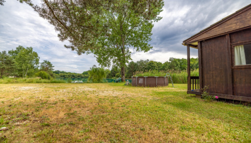 Golden Carp Lake, Big Carp Fishing France with a Social Lodge, accommodation photo 22