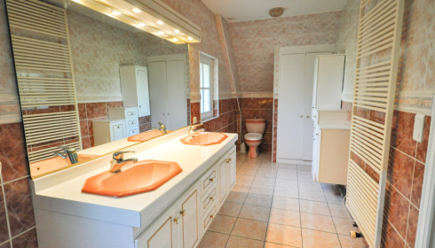 La Fonte, French Carp Lake, Bathroom