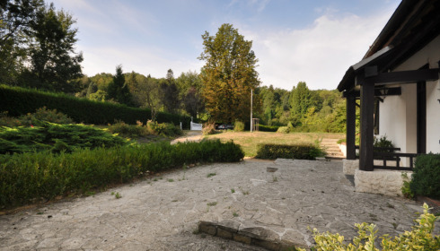 La Fonte, French Carp Lake, Outside Area