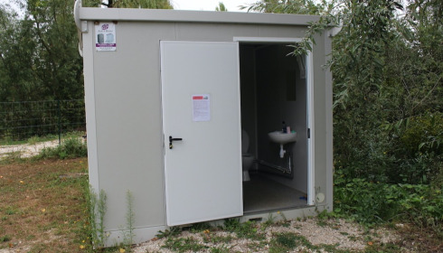 Grandes Cimes, Great Value Carp Fishing France, Facility Cabin