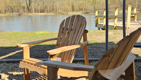Duquesne, Carp Lake in Northern France, Outside Seating