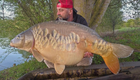 A 46 lb 2 oz carp from Fullys Lake, Apr 2026