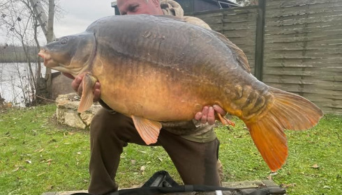 A 47 lb carp from Sky Lake, Dec 2025