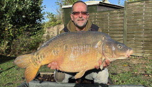 A 42 lb 12 oz carp from Sky Lake, Mirror, Oct 2026