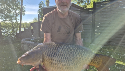 A 46 lb carp from Sky Lake, 46 common, Apr 2026