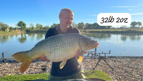 A 32 lb 2 oz carp from Heart Lake, Sep 2026