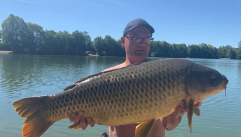 A carp from Blue Lake, steven mitchel, Jul 2020