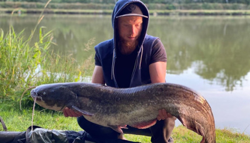 A 59 lb carp from Cailleaux, james scott, Jul 2020