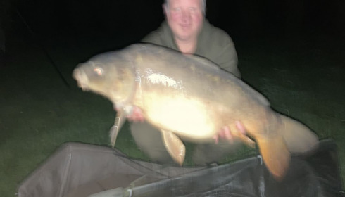 A 32 lb 2 oz carp from Deux Iles, Paul Miles, Nov 2020