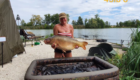 A 45 lb 8 oz fish from Jonchery, Common, Sep 2020