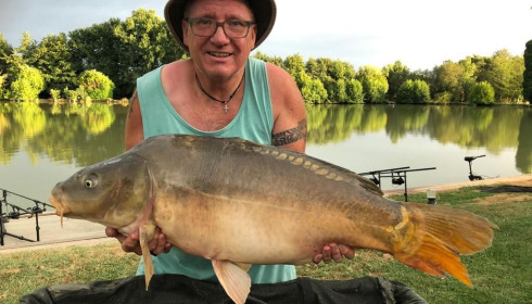 A 34 lb 10 oz fish from Landes, Lovely mirror, Aug 2020