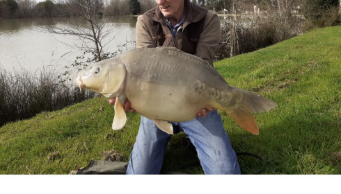 A 23 lb carp from Landes, Ron, Mar 2021