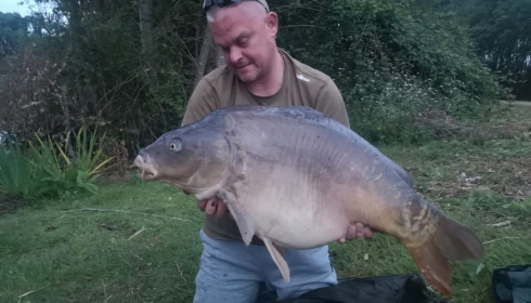 A 38 lb carp from Lepinet South, shaine van dyk, Jul 2020