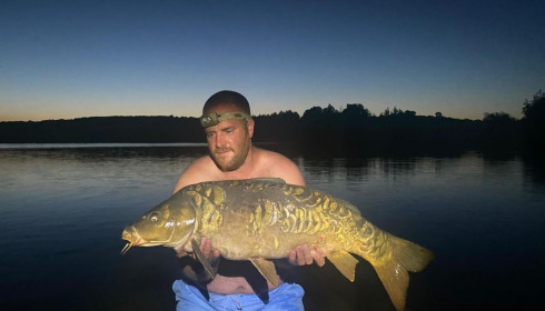 A 21 lb carp from Lepinet South, Glen Warwick, Jul 2020