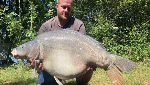A 56 lb carp from Lepinet South, wignal, Jul 2020
