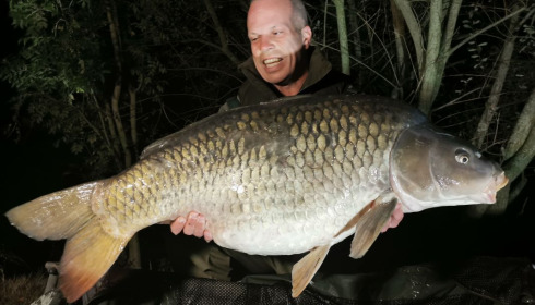 A 54 lb 13 oz fish from Villefond, Pb common, Sep 2020