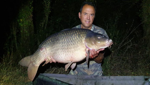 A 42 lb 10 oz carp from Villefond, Gavin Batchelar, Aug 2020