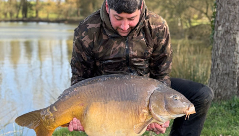 A 52 lb 5 oz carp from Mystique, The boys, Apr 2025
