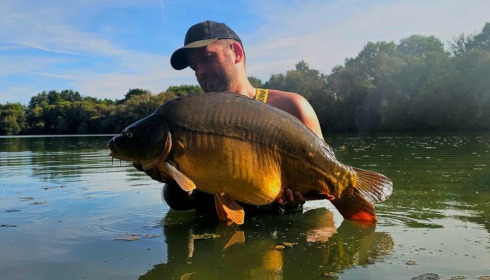 A 38 lb carp from Emeraude, Tomas. Swim 3, Aug 2026