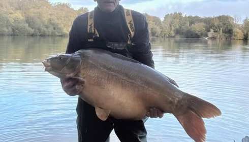 A 59 lb 5 oz carp from Emeraude, Oct 2025
