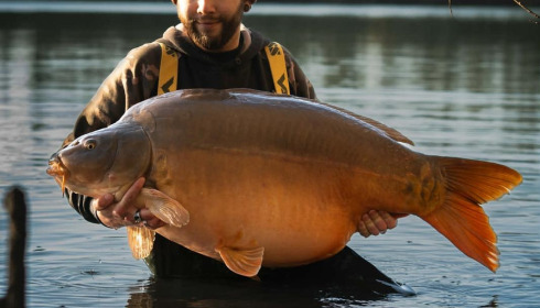 A 59 lb carp from Emeraude, Dec 2025