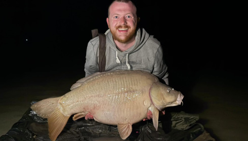A 53 lb 8 oz carp from Maniere, New pb, Apr 2026