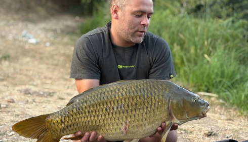 A 24 lb 15 oz carp from Cerises, Common, Jul 2026