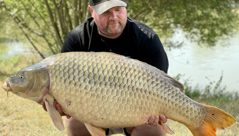 A 52 lb 4 oz carp from Carrouge, Aug 2026