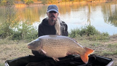 A 42 lb 3 oz carp from Carrouge, 42lb 3oz Common, Aug 2026