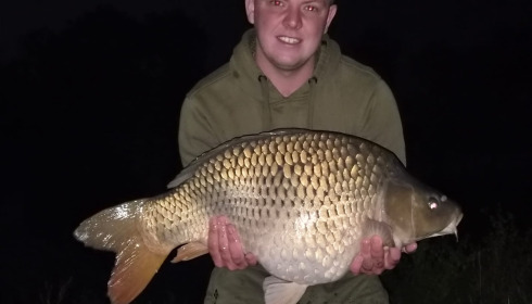 A 23 lb 7 oz carp from Carrouge, Sep 2026