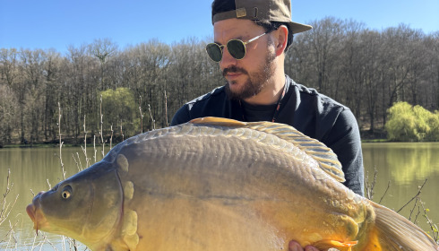 A 28 lb carp from Carp House, 28lb mirror, Mar 2026