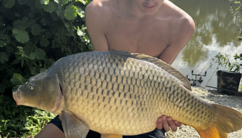 A 21 lb carp from Le Repaire, Noah Dunn, Aug 2026