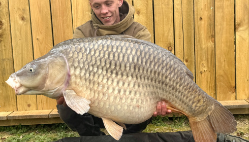 A 49 lb 5 oz fish from Lillypool, Warren Doel, Mar 2025